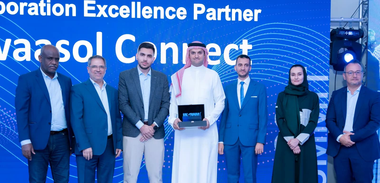 Twaasol Connect receiving the Collaboration Excellence Partner award at the Ingram Micro & Cisco Partners Summit.